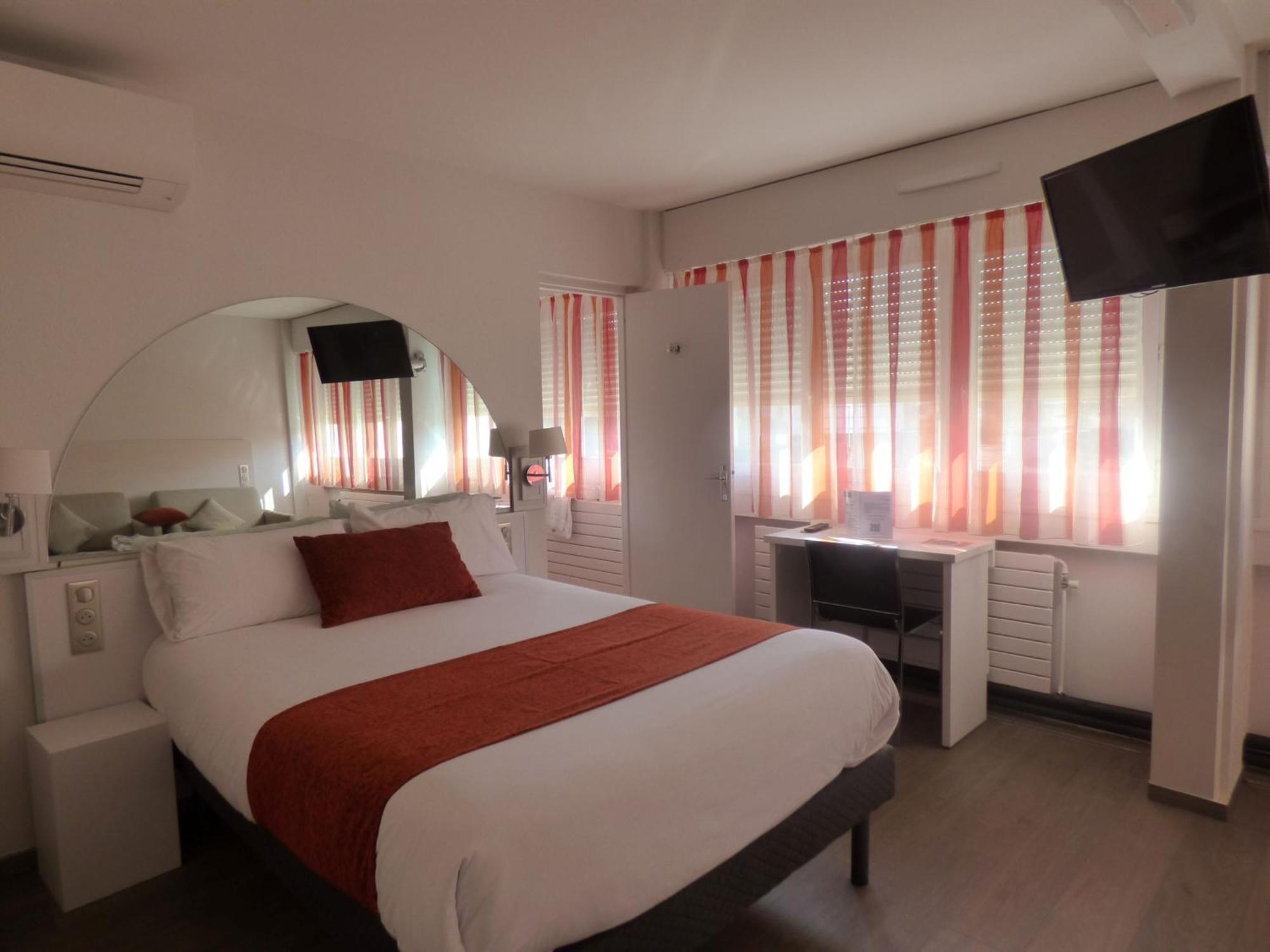 Hôtel Escatel Mâcon Buitenkant foto