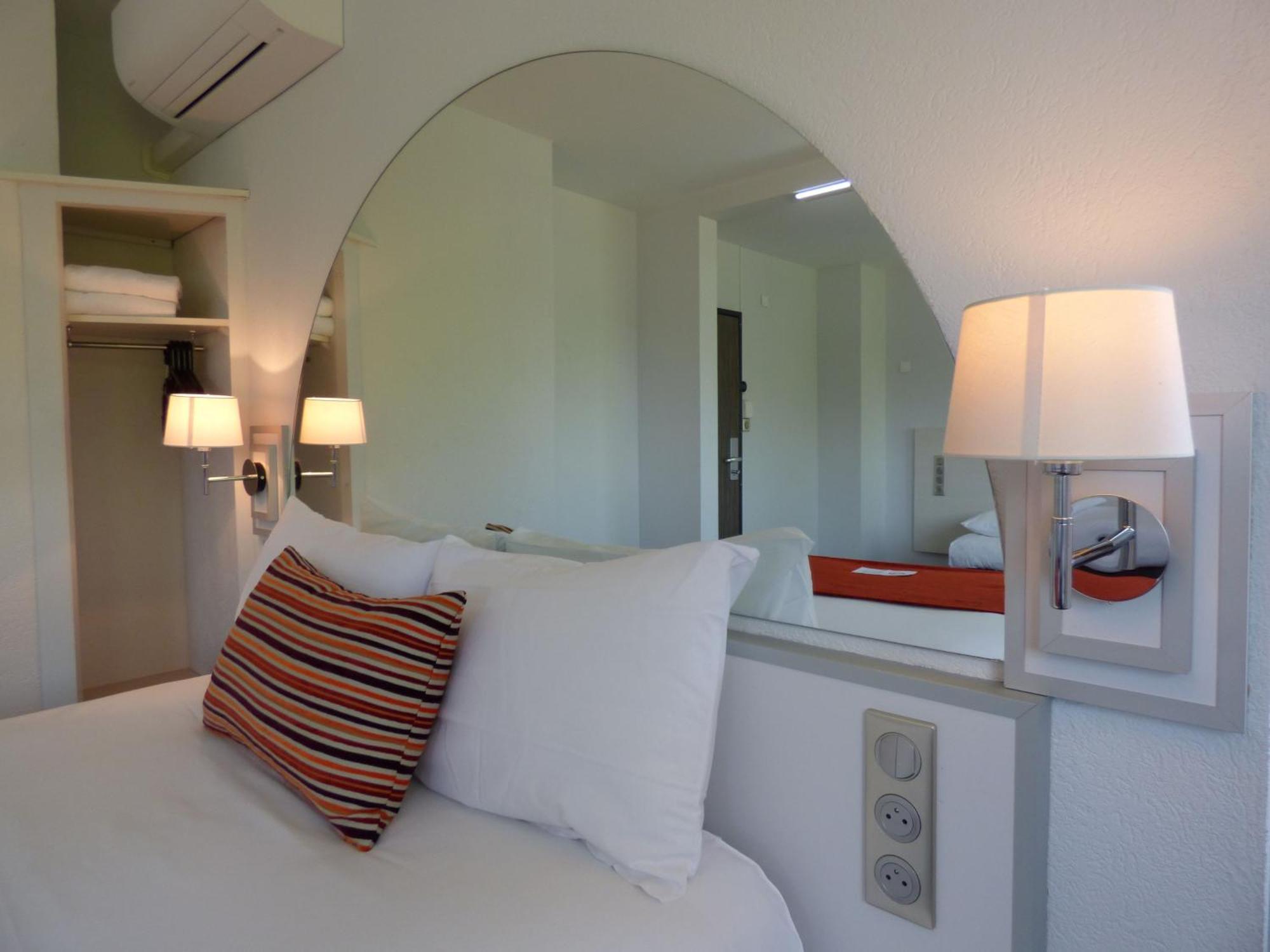 Hôtel Escatel Mâcon Buitenkant foto