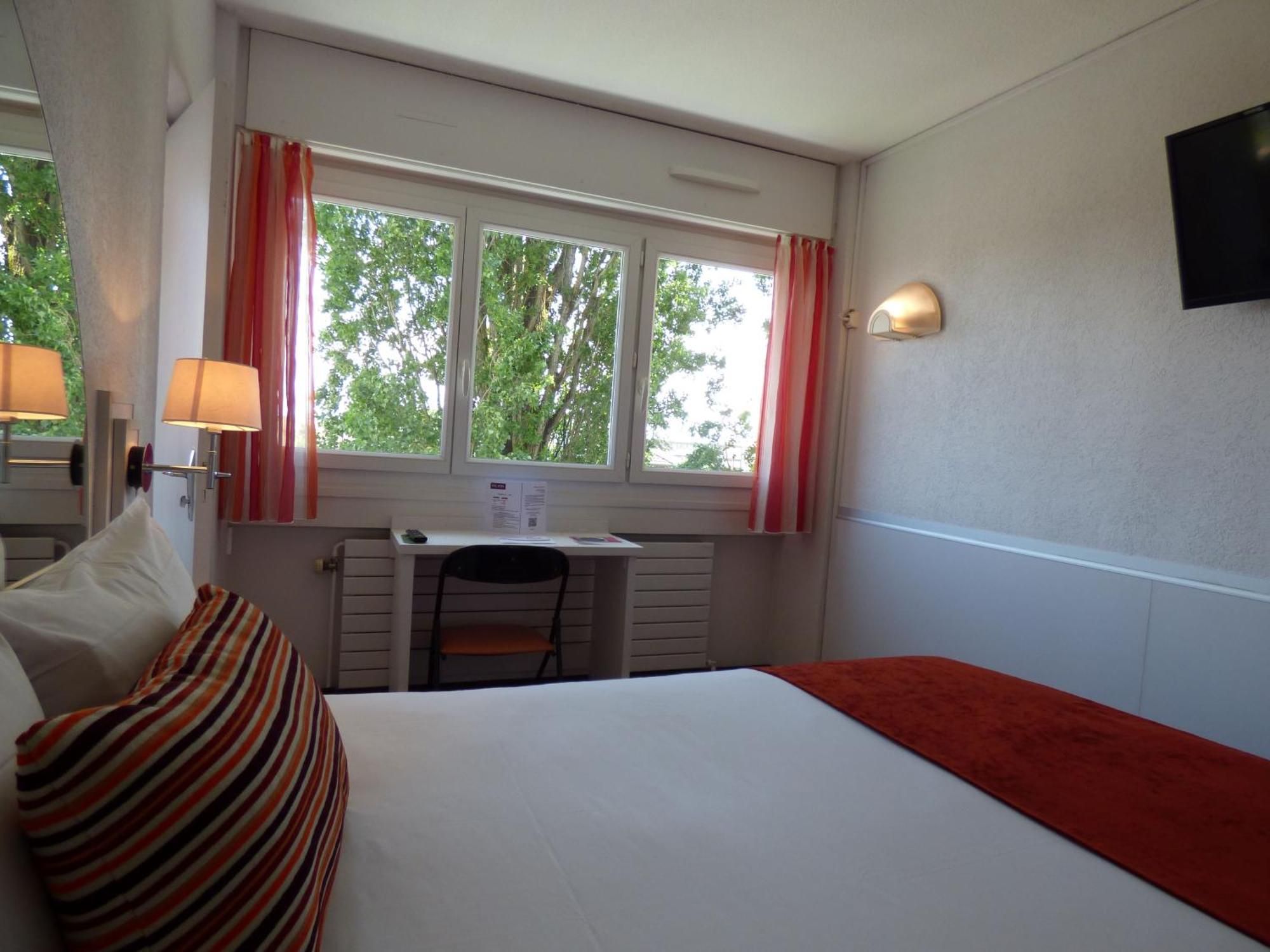 Hôtel Escatel Mâcon Buitenkant foto