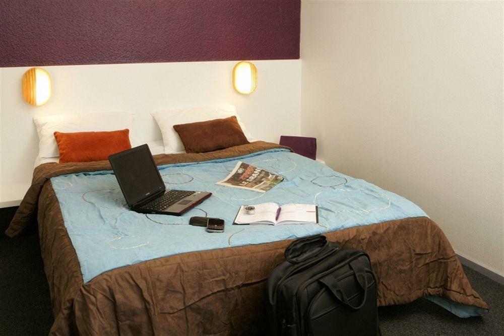 Hôtel Escatel Mâcon Buitenkant foto